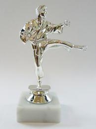 Karate figurka - MU� - st��bro F10-800S