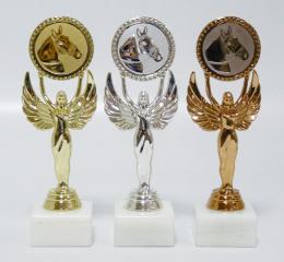 Kon� trofeje F32-830-67