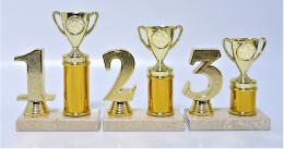 Trofeje s po�ad�m 74-P021