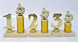 Hasi� trofeje 74-P033