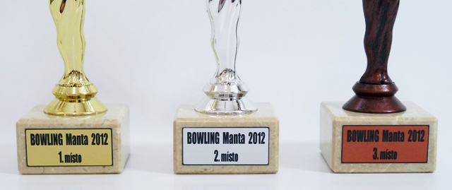 Bowling trofeje F32-830-L149 - zv�t�it obr�zek