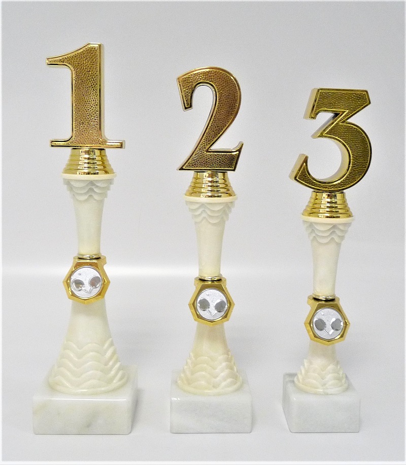 Trofeje s po�ad�m 112 - zv�t�it obr�zek